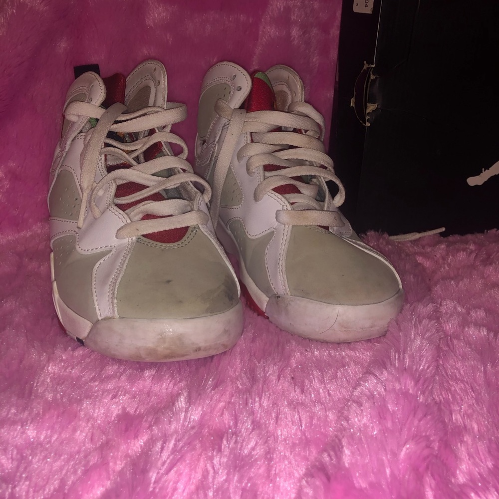 Jordan 7s - Picture 2 of 4